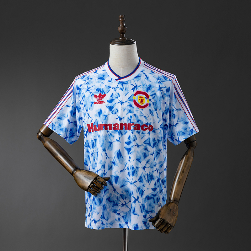 Camiseta retro MU x Human Race S-XXL